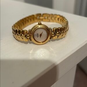 bulova vintage quartz watches